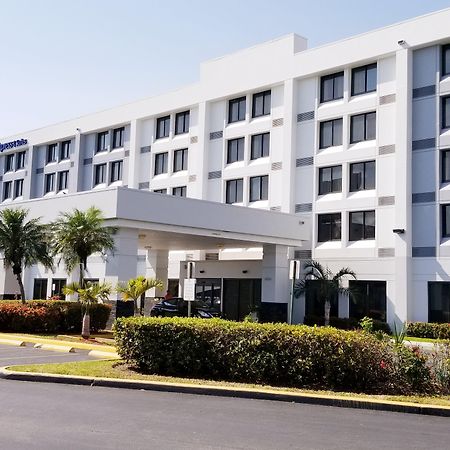 Holiday Inn Express Hotel & Suites Miami - Hialeah By Ihg Kültér fotó