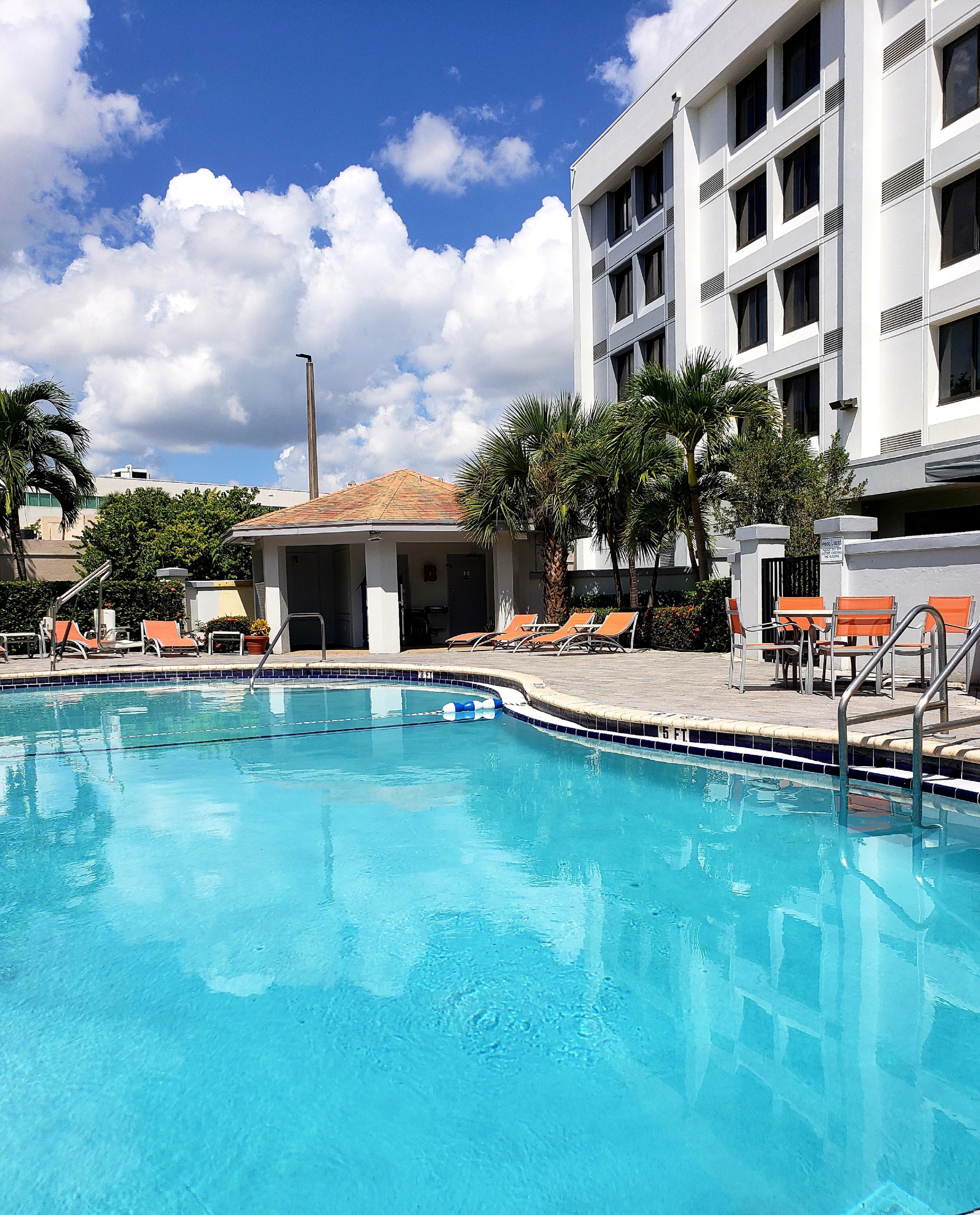 Holiday Inn Express Hotel & Suites Miami - Hialeah By Ihg Kültér fotó