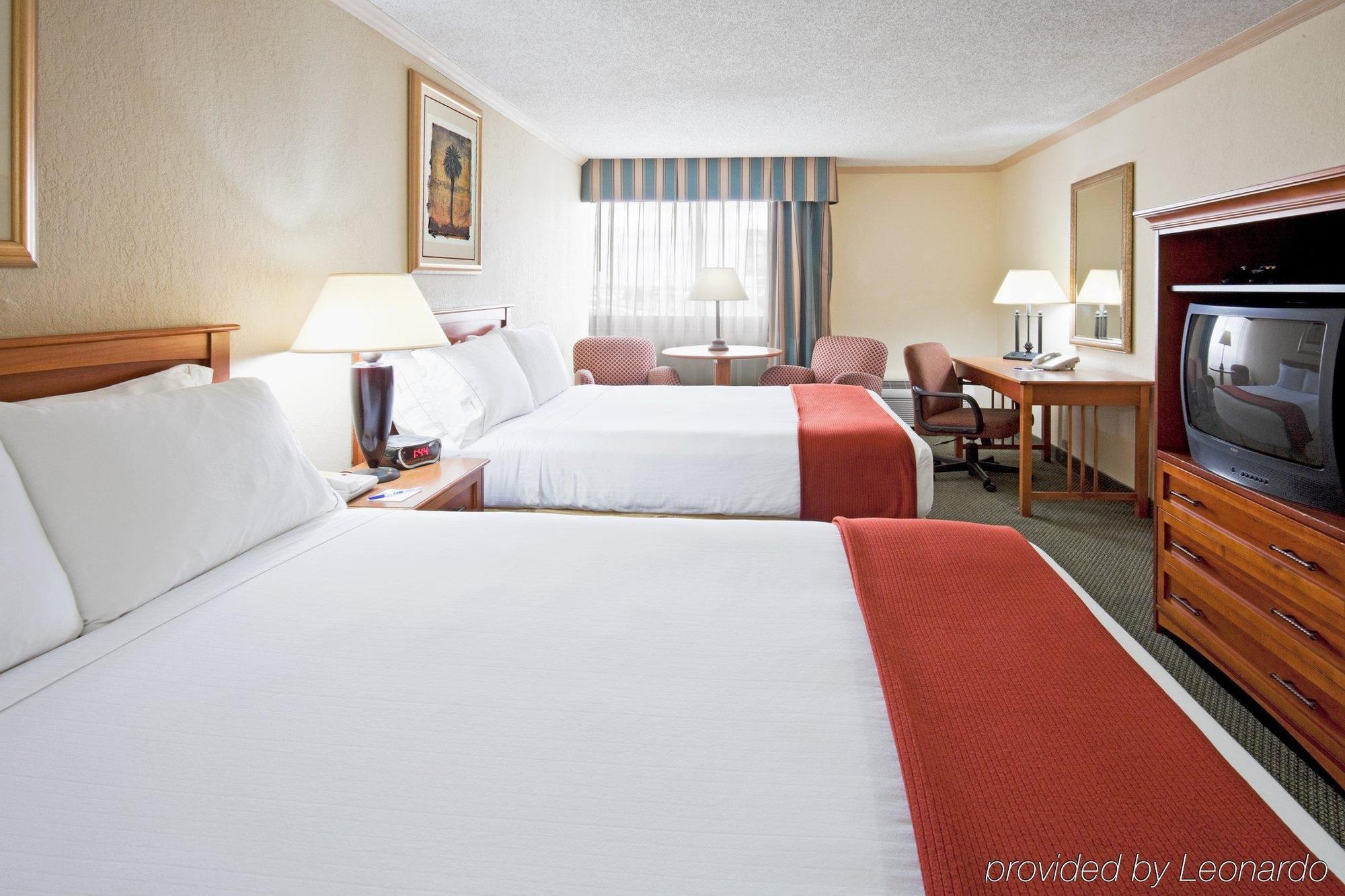 Holiday Inn Express Hotel & Suites Miami - Hialeah By Ihg Kültér fotó
