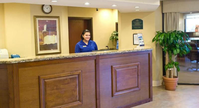 Holiday Inn Express Hotel & Suites Miami - Hialeah By Ihg Kültér fotó